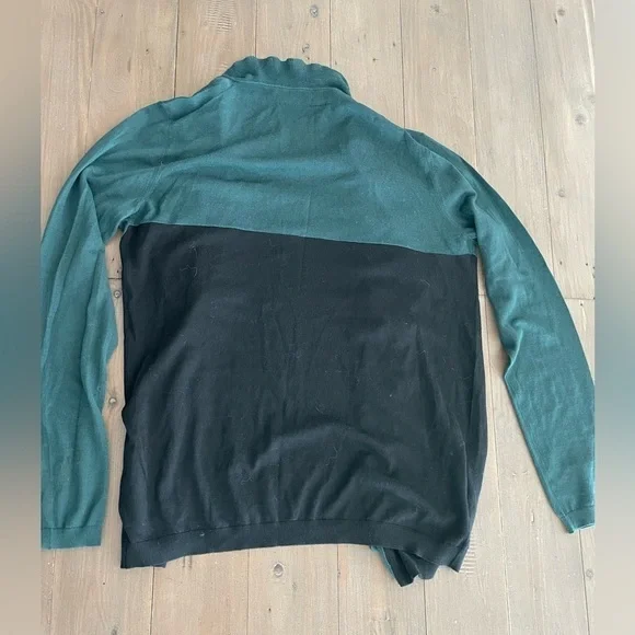 Prada women ruffle wool blend light green black cardigan